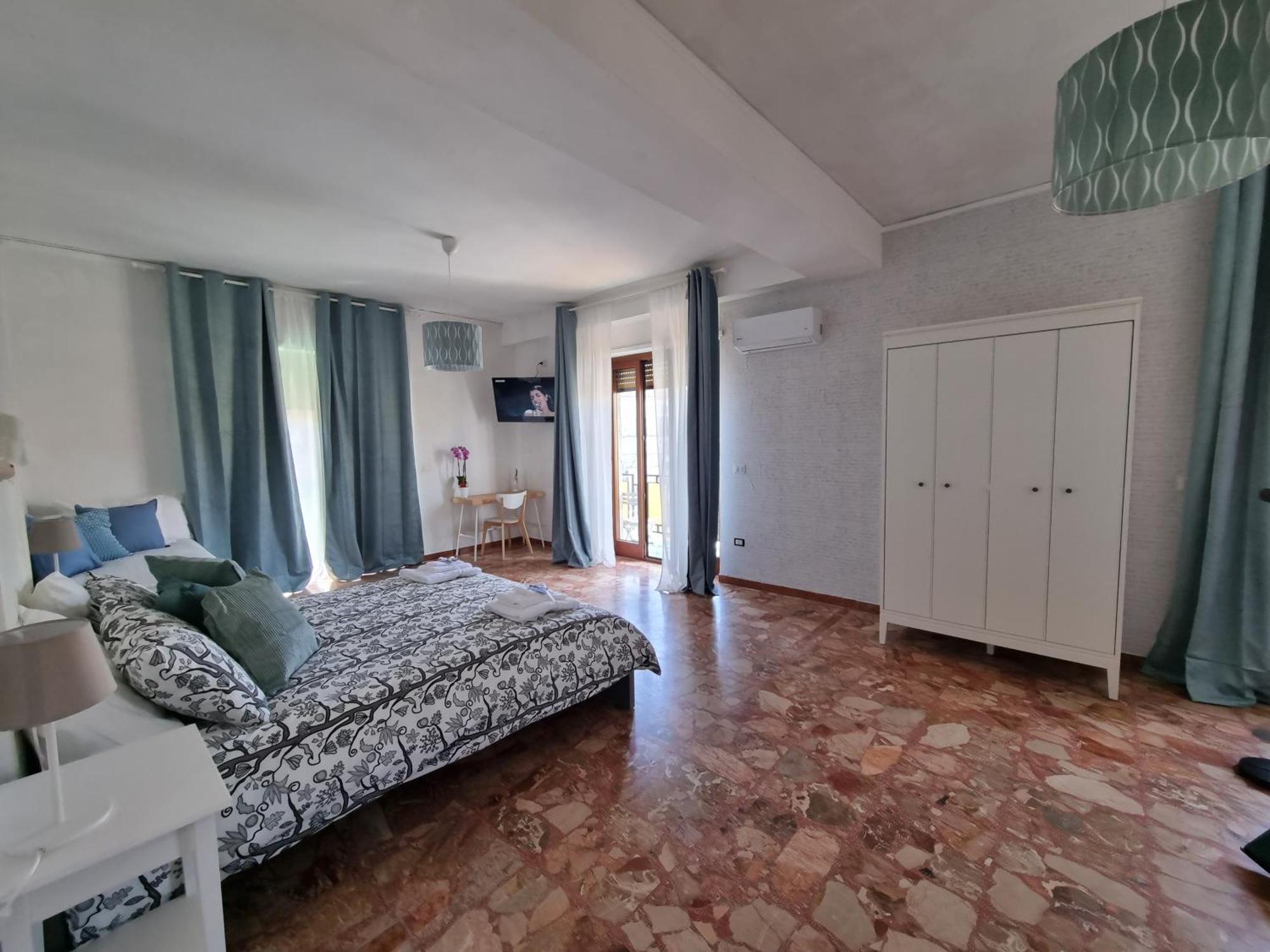 Bed and Breakfast Happy In Neapol Exteriér fotografie